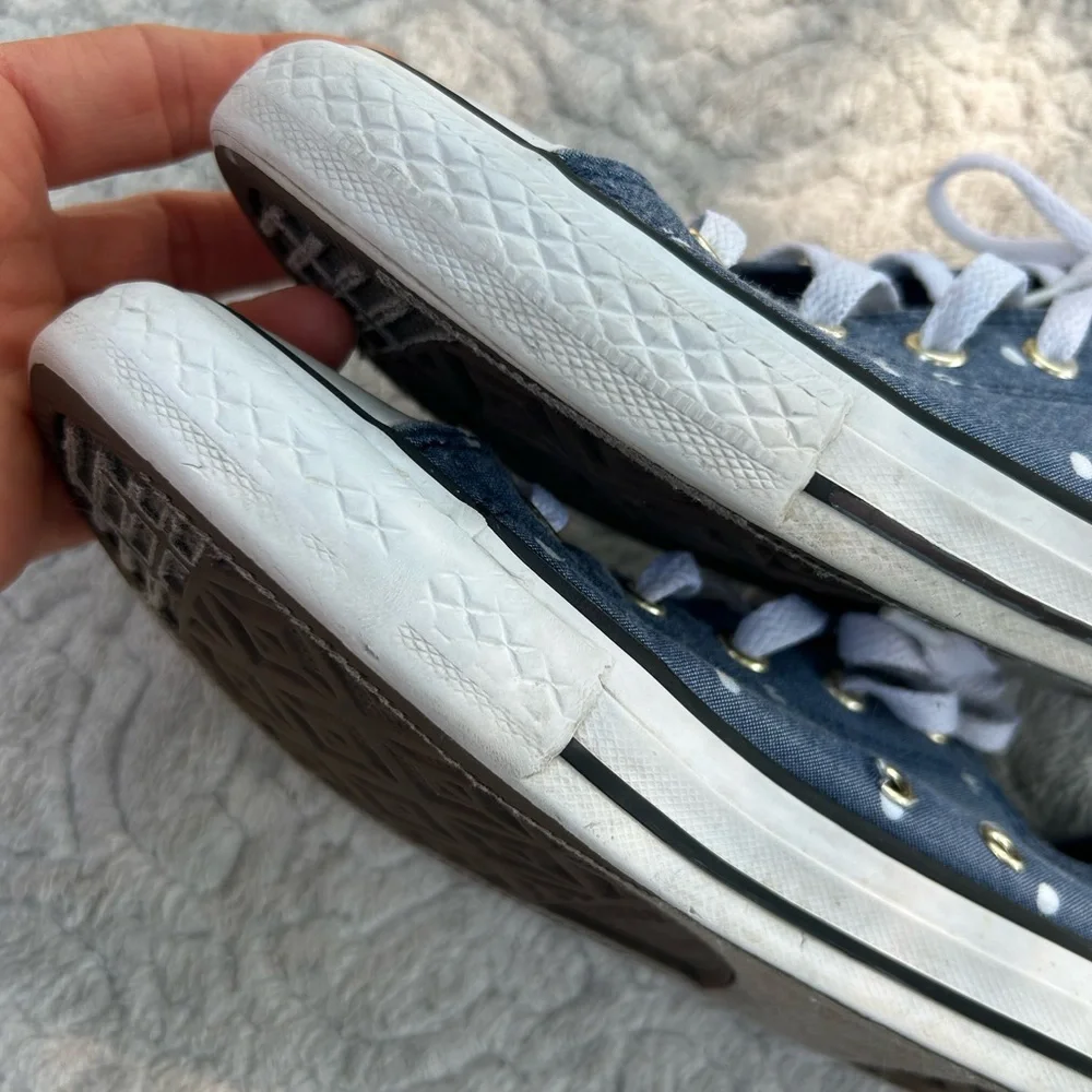 Converse cute decent